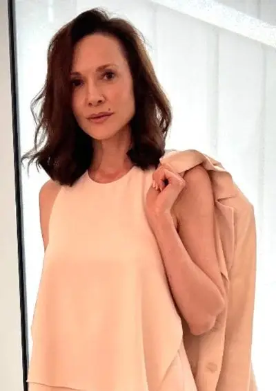 Alexandra, 46 Katalog Frauen kennenlernen ab 45