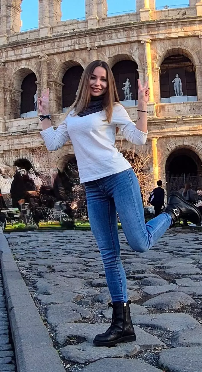 Kateryna, 39