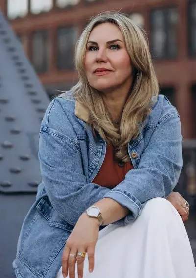 Anna, 43 Partnersuche für deutsche Männer