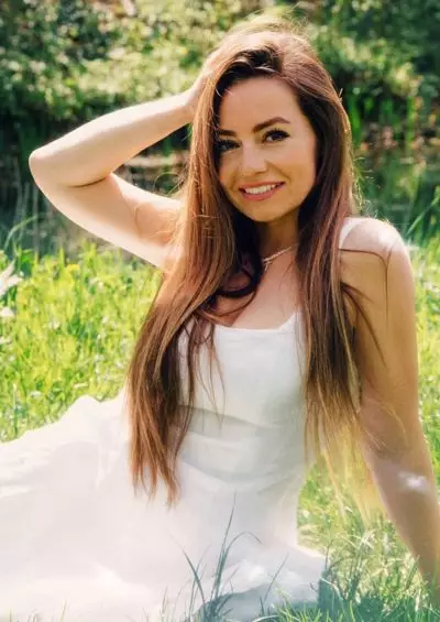 Iryna, 39 Ehrliche Ukrainische Frau von Deutschland sucht einen Mann Ukrainerin von Deutschland sucht einen Mann