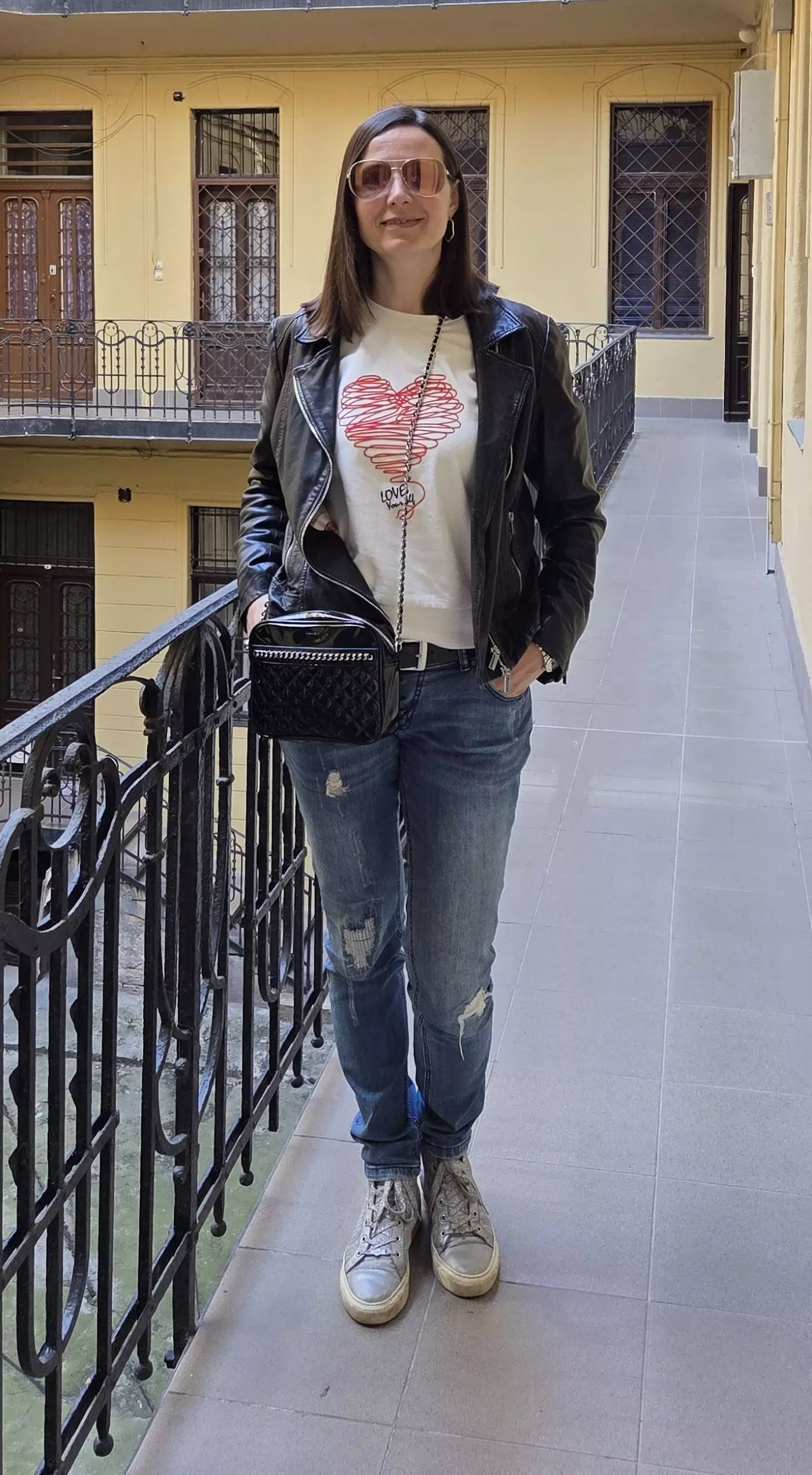 Irina, 44
