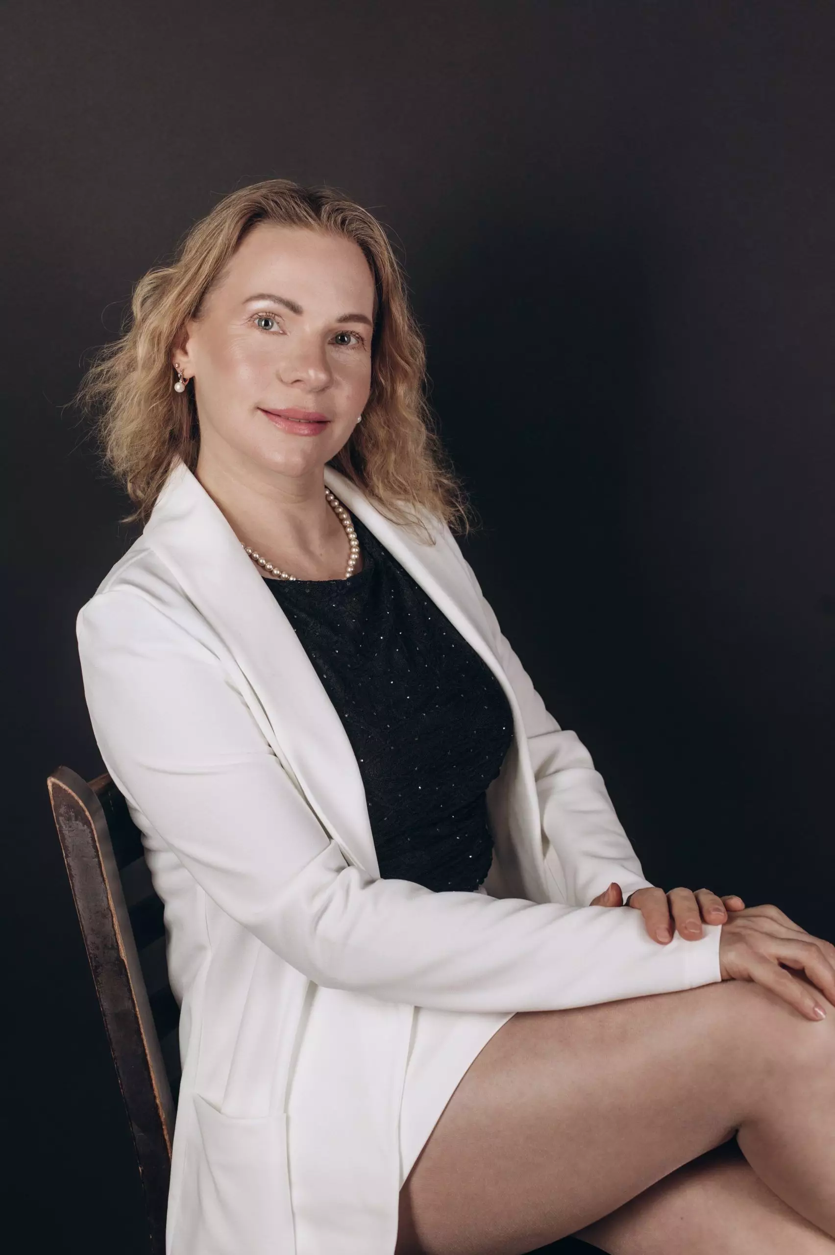 Anna, 45