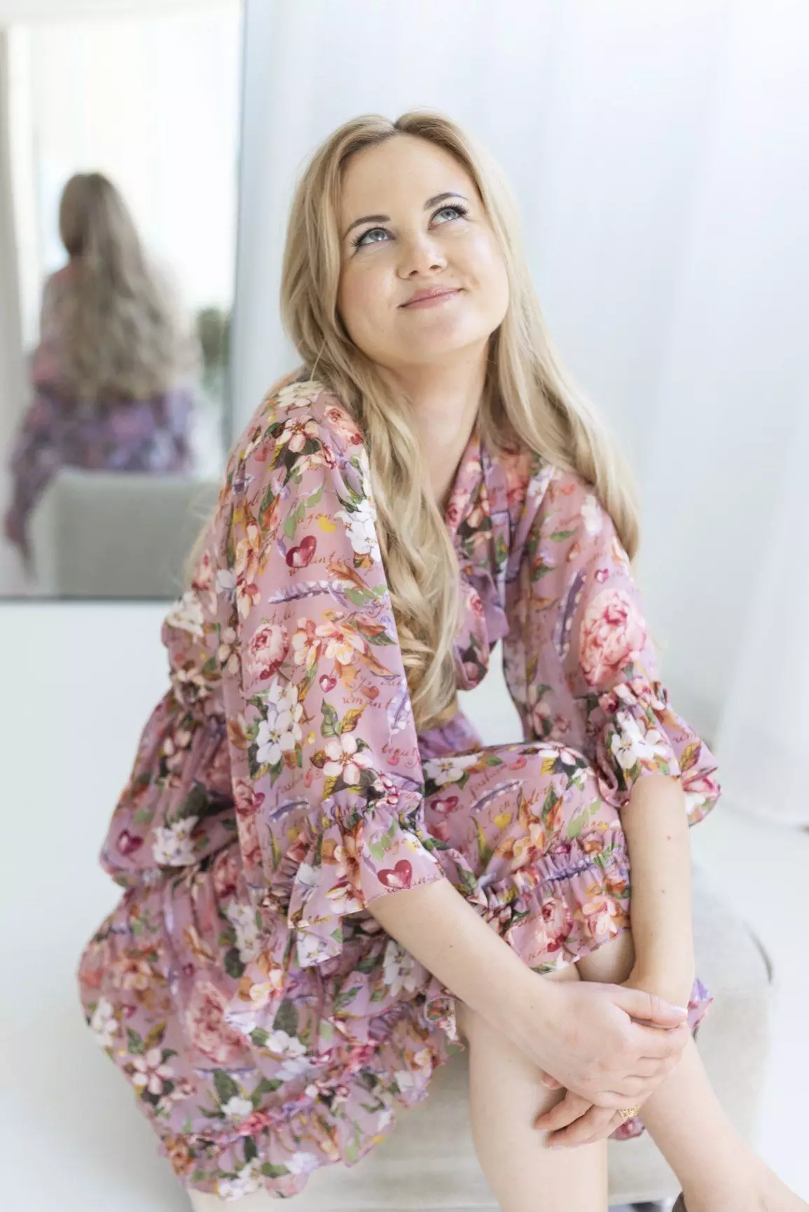 Elina, 35