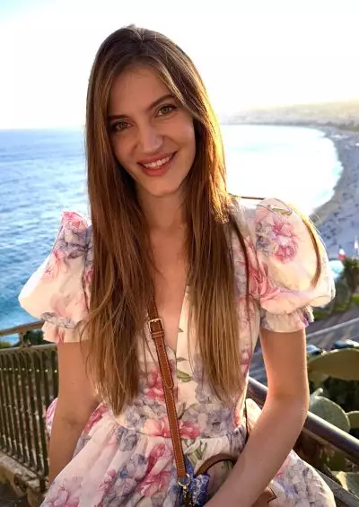Irina, 24 ukrainische hübsche junge Frauen