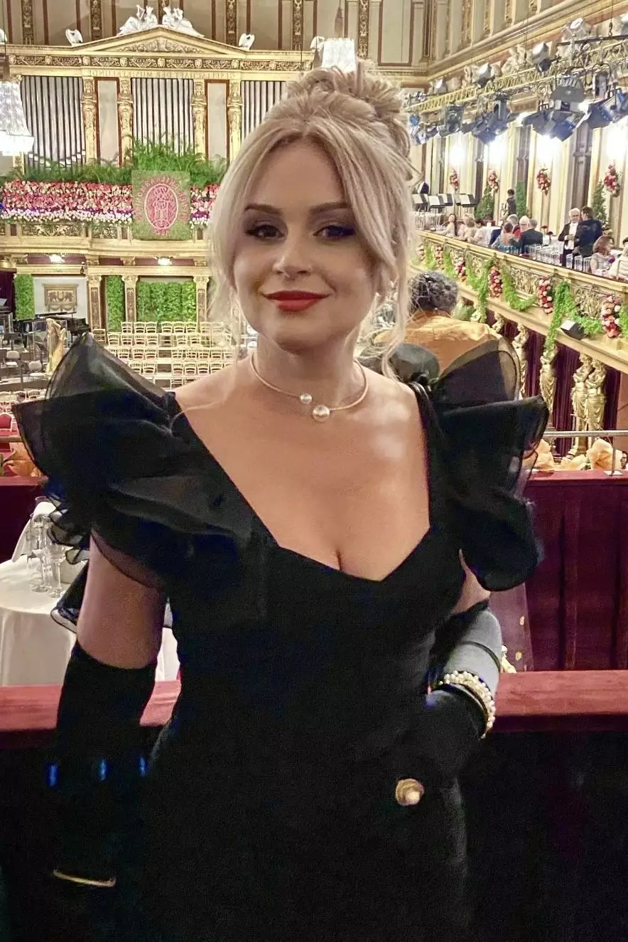 Tanya, 57