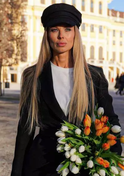 Nataliia, 43 Ukrainische Partnervermittlung mit Sitz in Deutschland in Bayern.