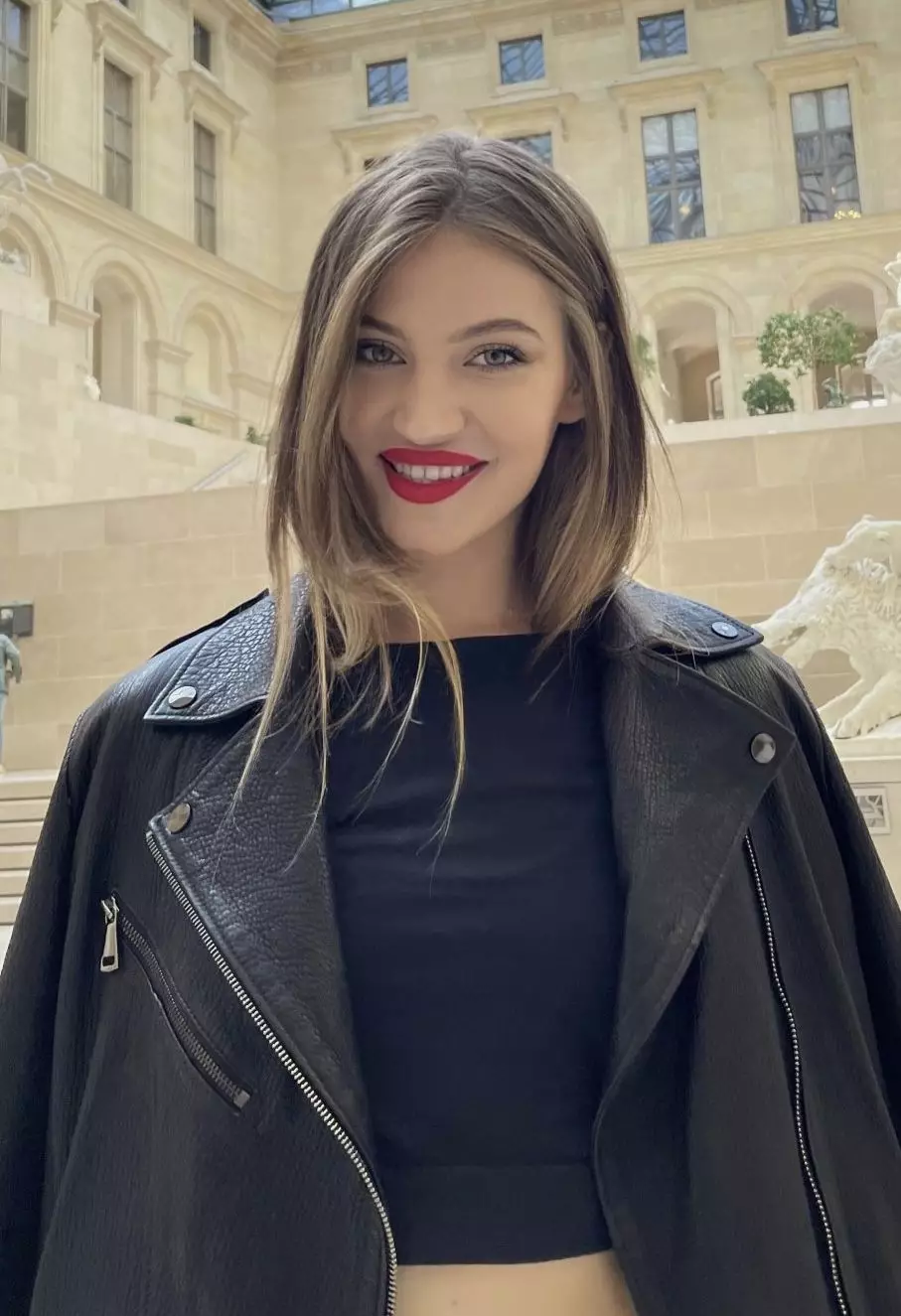 Irina, 24