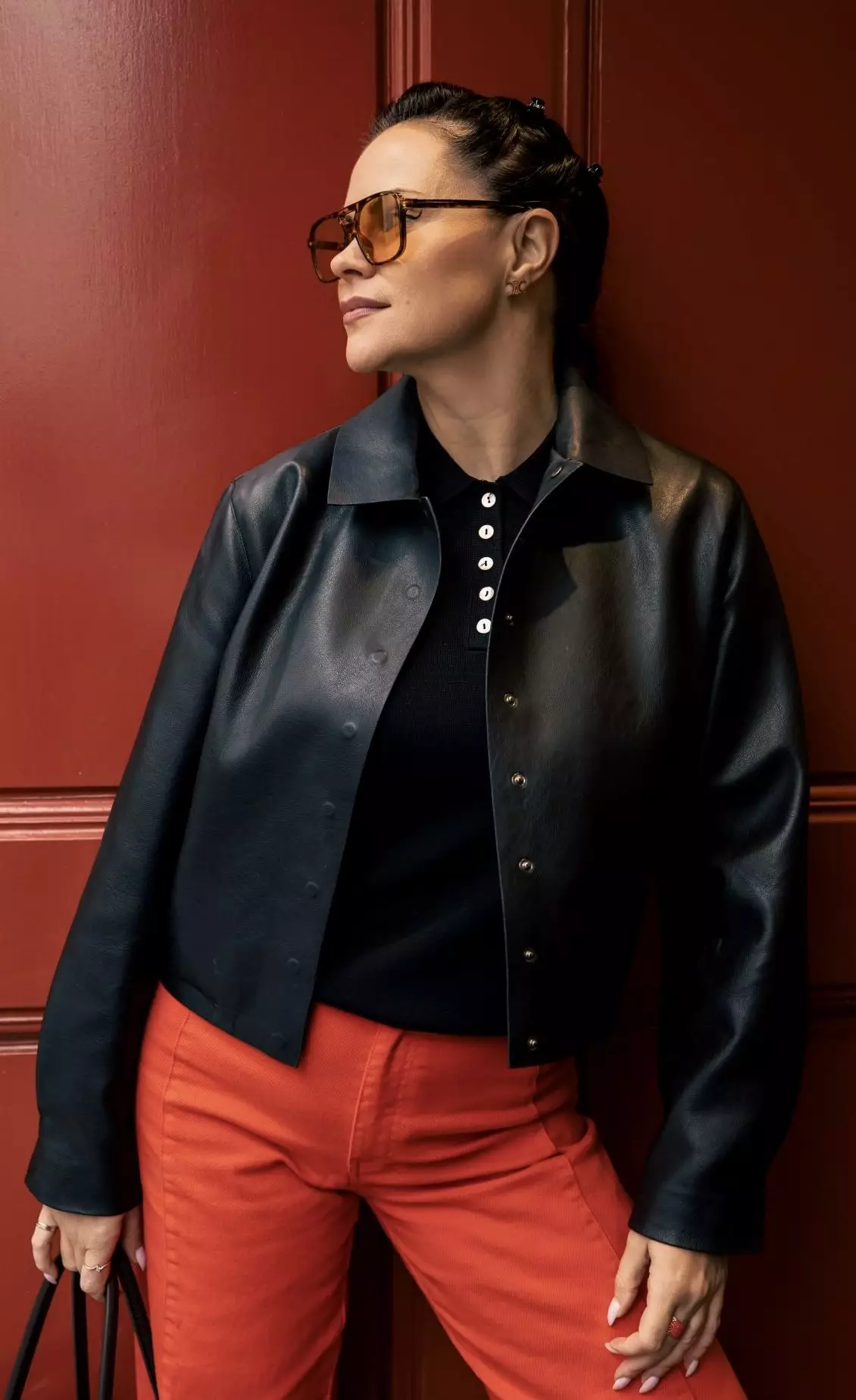 Elena, 42