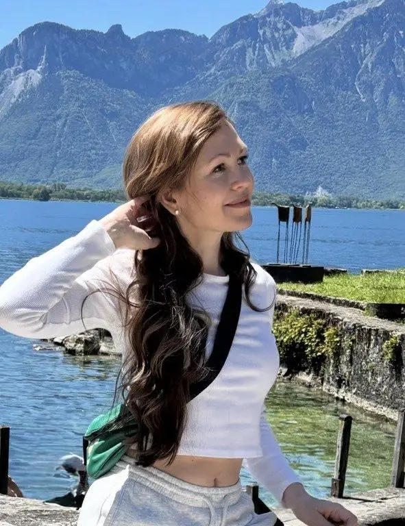 Nataliia, 45