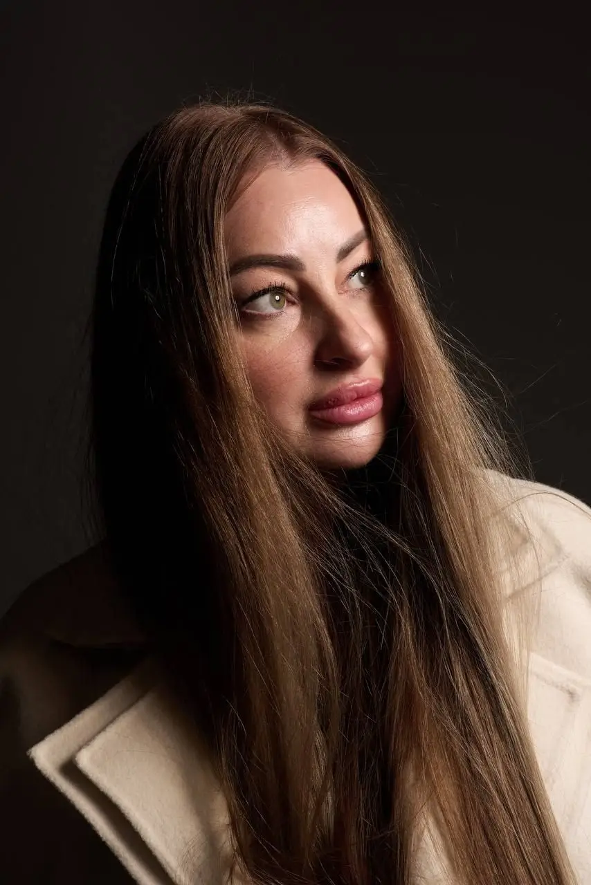 Yevheniia, 45